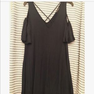 🌵DARK GREEN OFF THE SHOULDERS DRESS 🌵